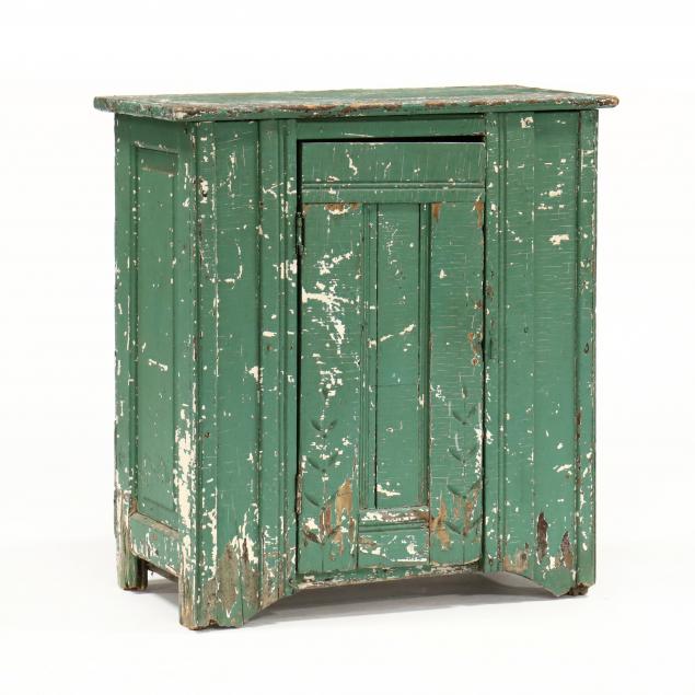 southern-painted-cabinet