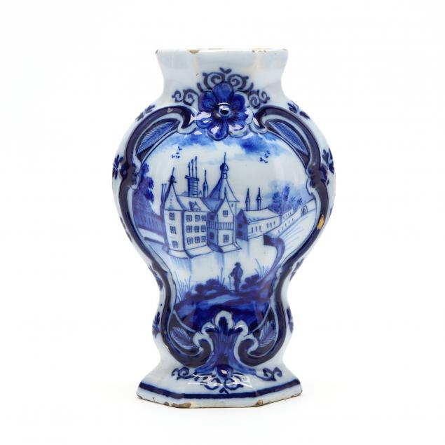 delft-cobalt-decorated-vase