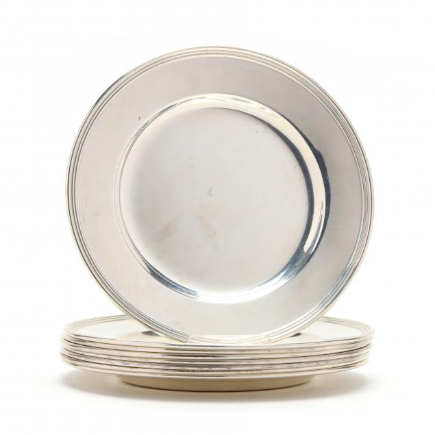 set-of-eight-international-lord-saybrook-sterling-silver-bread-plates