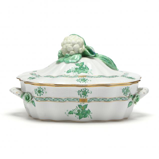 herend-porcelain-lidded-entree-dish