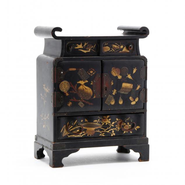 a-japanese-black-lacquered-table-chest
