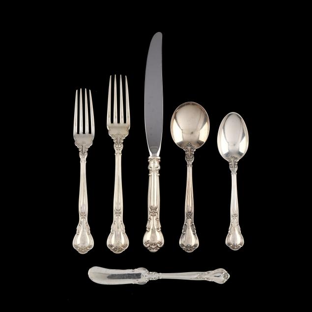 gorham-chantilly-sterling-silver-flatware-service