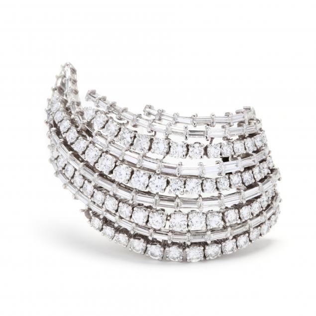 platinum-and-diamond-clip-brooch