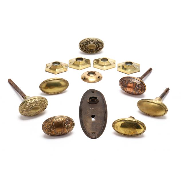 group-of-antique-door-knobs
