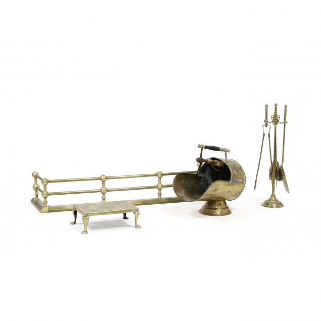 vintage-assembled-brass-fireplace-grouping