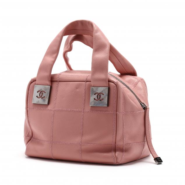 square-stitch-pearl-pink-boston-bag-chanel