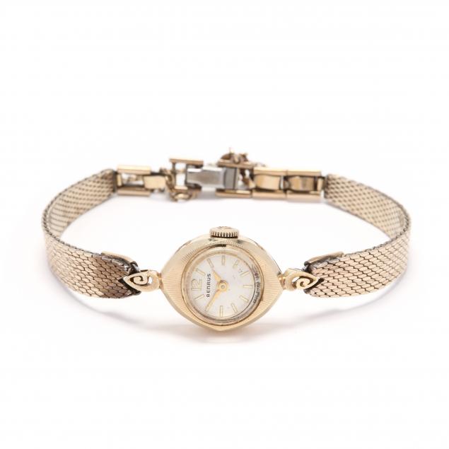 lady-s-vintage-watch-benrus