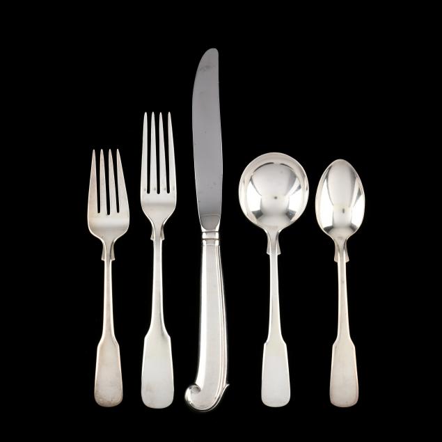 international-1810-sterling-silver-flatware-service