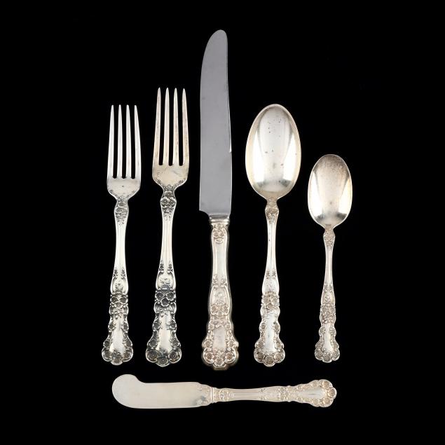 gorham-buttercup-sterling-silver-flatware-service