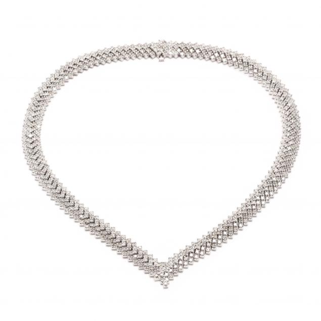 white-gold-and-diamond-necklace