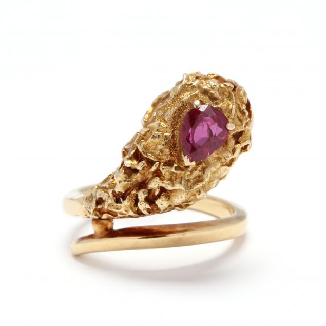 18kt-gold-and-gem-set-serpent-ring