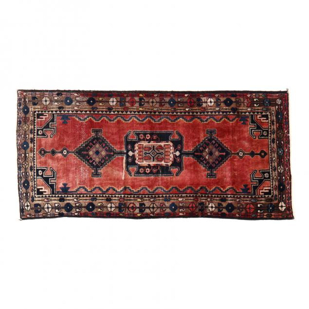 hamadan-area-rug