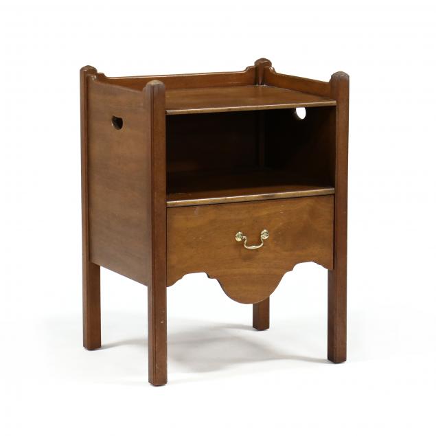 kittinger-williamsburg-adaptation-chippendale-style-one-drawer-stand