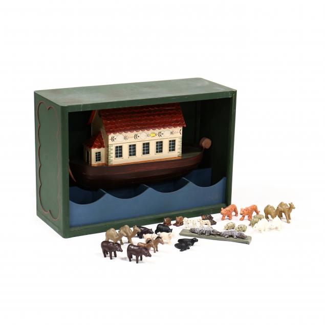 custom-painted-noah-s-ark-display