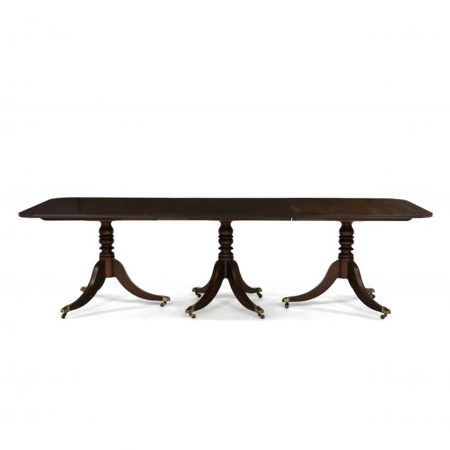 kittinger-williamsburg-adaptation-triple-pedestal-dining-table