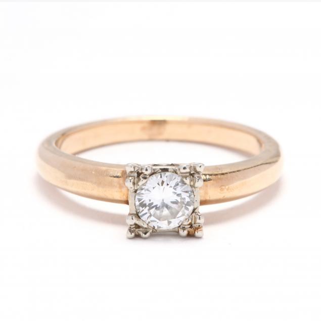 14kt-gold-and-diamond-solitaire-ring