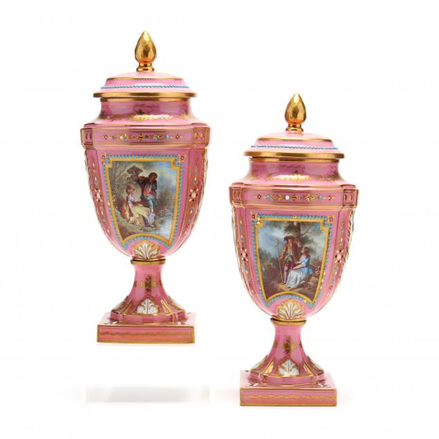 sevres-pair-of-lidded-mantel-urns