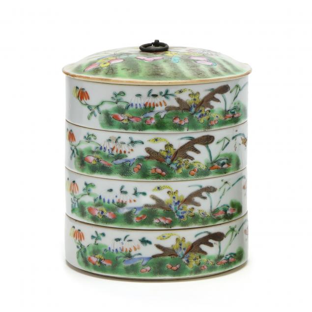 a-chinese-stacked-porcelain-food-container-with-cover