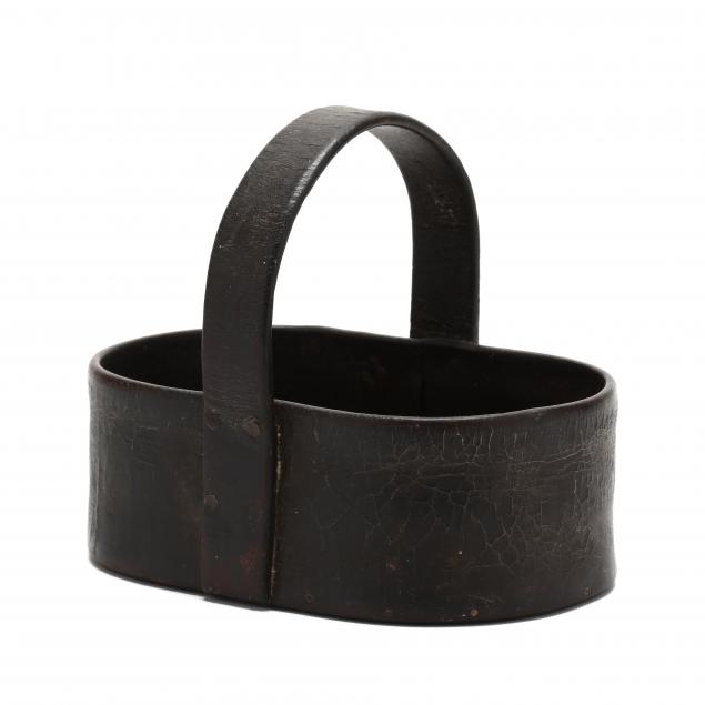 virginia-leather-key-basket