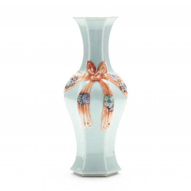 a-chinese-celadon-ribbon-vase