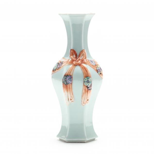 a-chinese-celadon-ribbon-vase