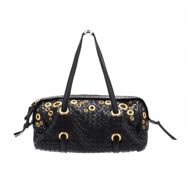 black-nappa-boston-bag-bottega-veneta