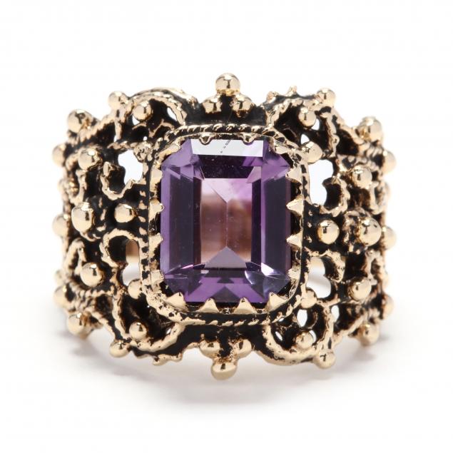 14kt-gold-and-amethyst-ring