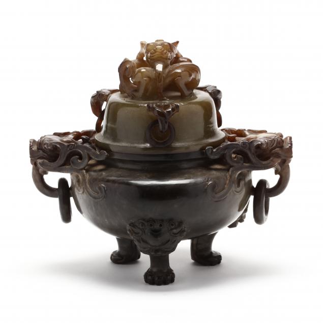 a-chinese-jade-censer-with-cover