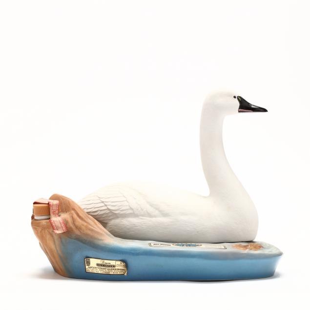 jim-beam-whiskey-in-ducks-unlimited-decanter