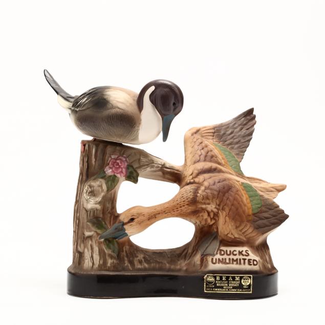 jim-beam-whiskey-in-ducks-unlimited-decanter