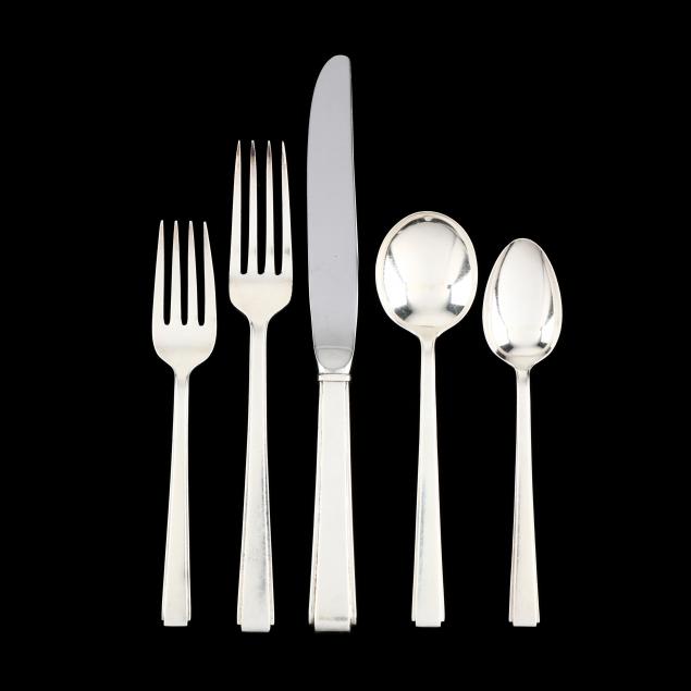 lunt-modern-classics-sterling-silver-flatware-service