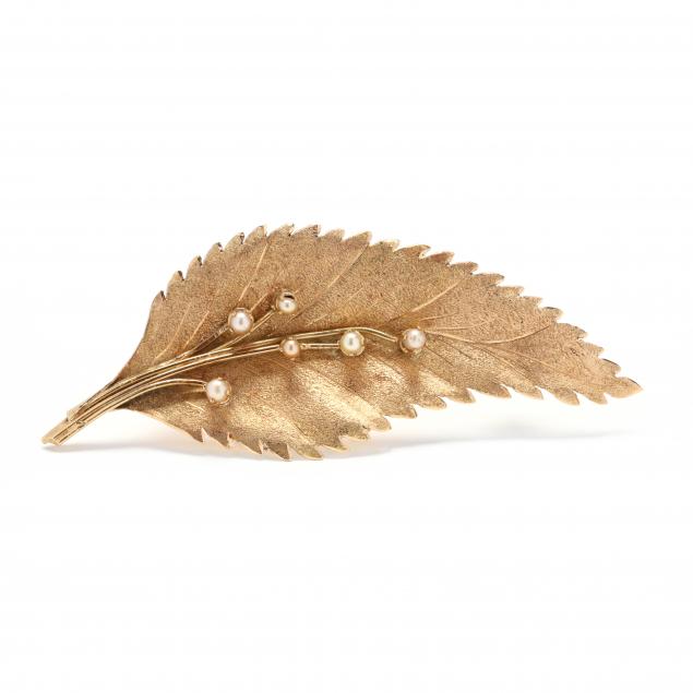 18kt-gold-and-pearl-leaf-brooch