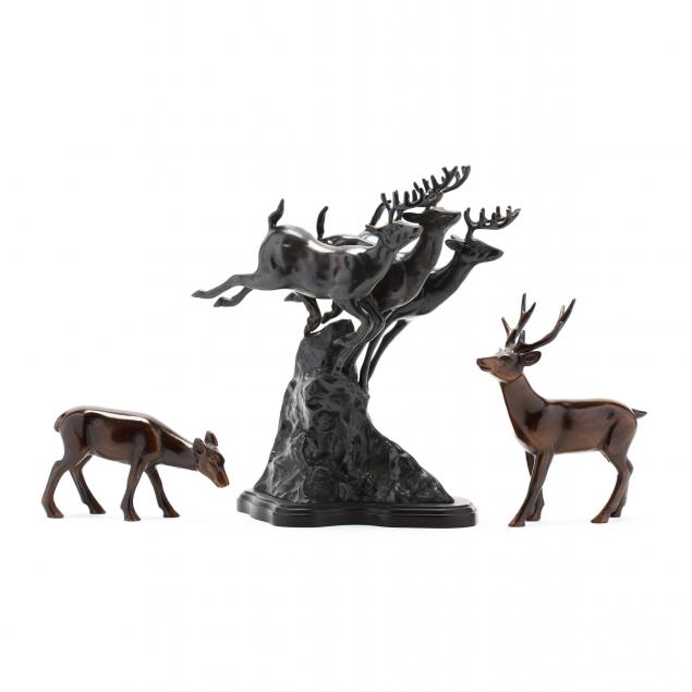 three-deer-sculptures