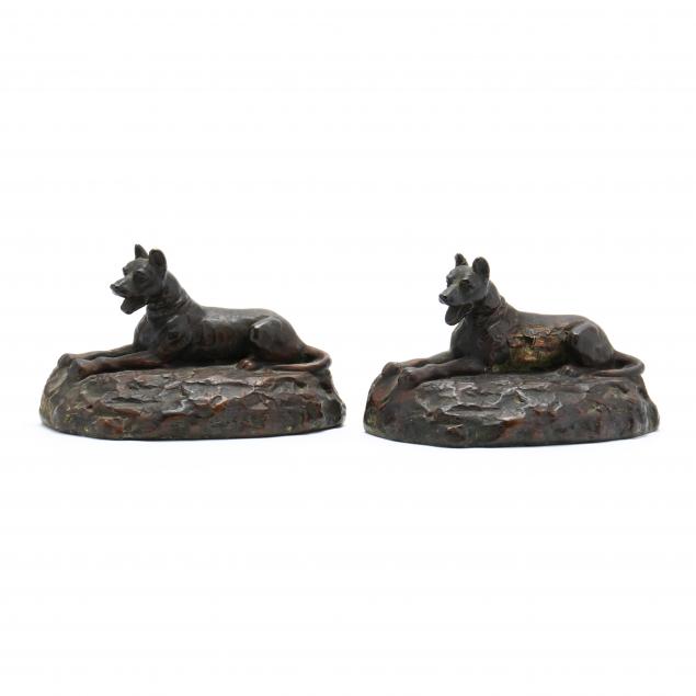 pair-of-bronze-clad-seated-dog-bookends