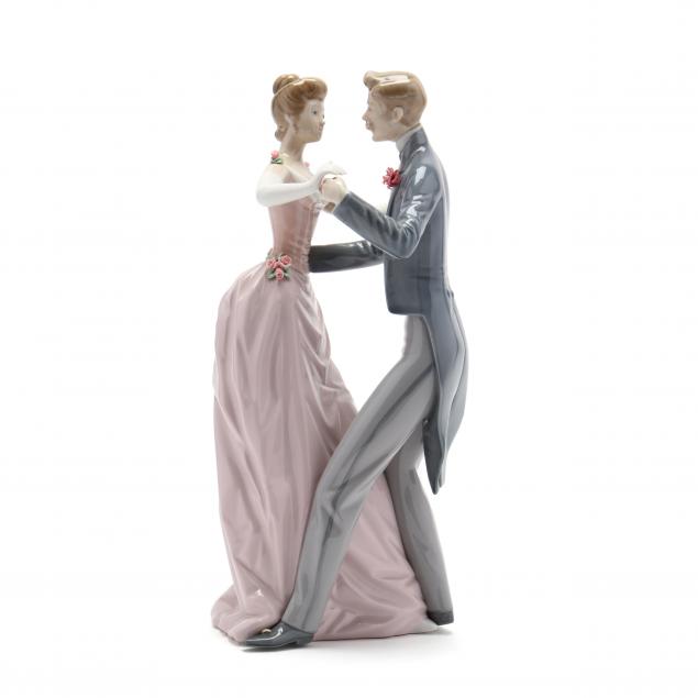 lladro-anniversary-waltz-1372