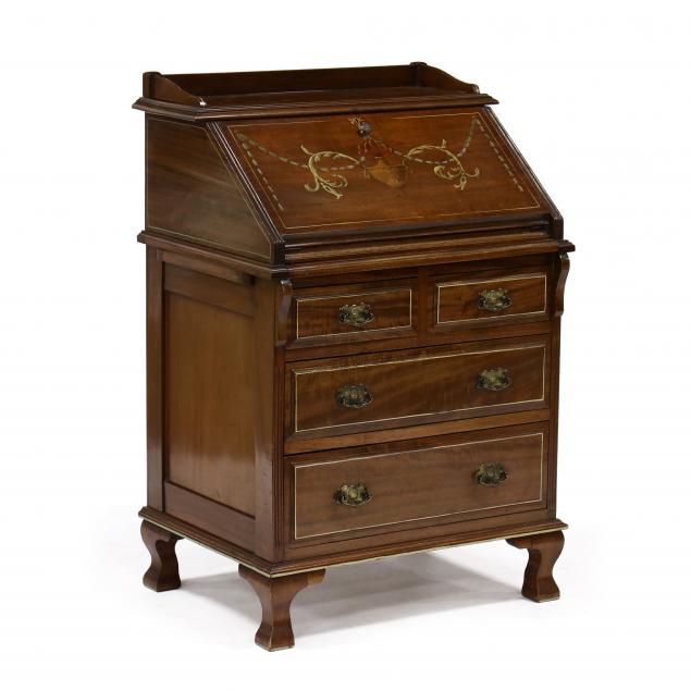 liberty-of-london-diminutive-paint-decorated-desk