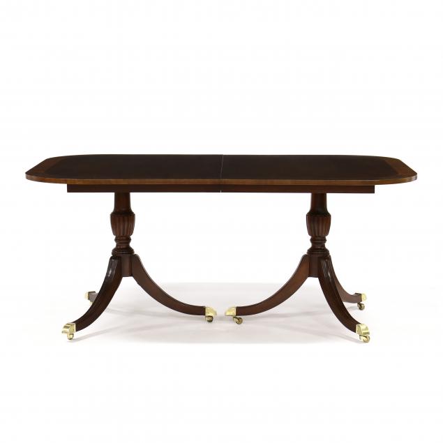 georgian-style-banded-mahogany-double-pedestal-dining-table