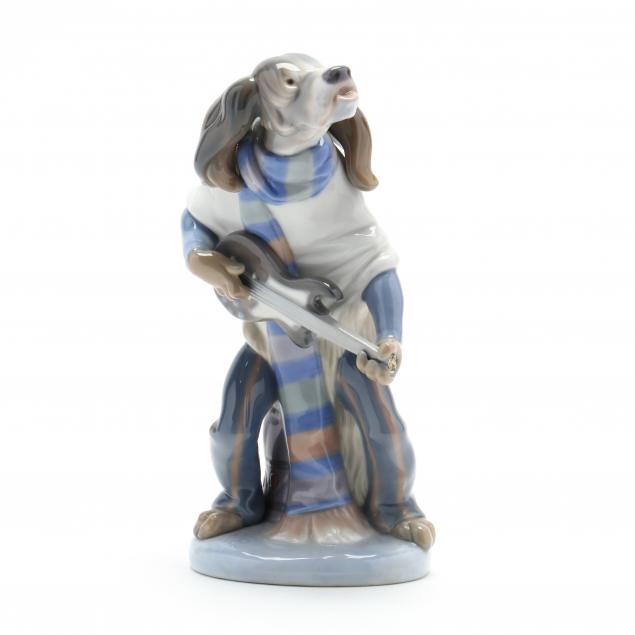 lladro-dog-playing-guitar-1152