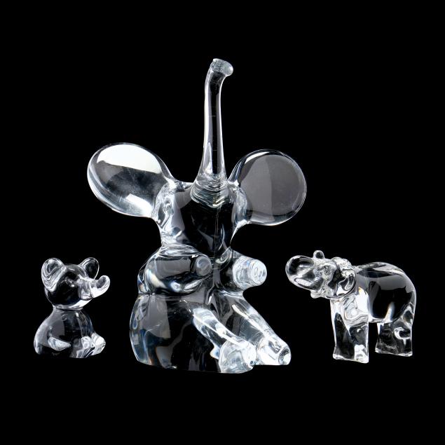 three-crystal-elephants-daum-and-baccarat