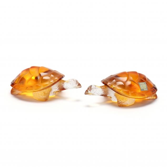 lalique-pair-of-i-caroline-i-crystal-turtles