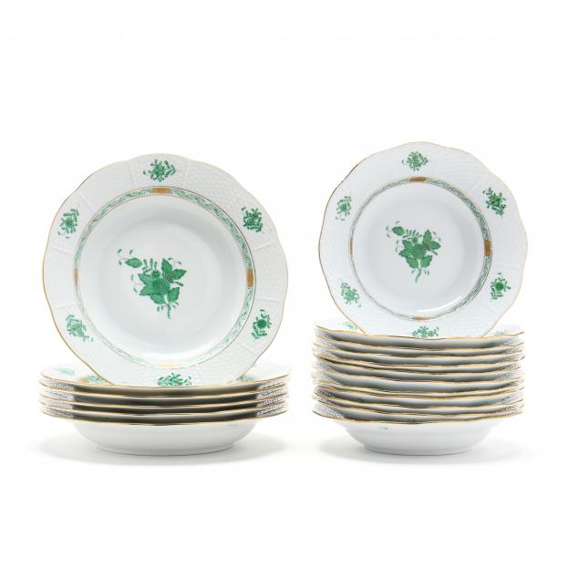 a-group-of-two-sizes-herend-soup-plates-chinese-bouquet-green
