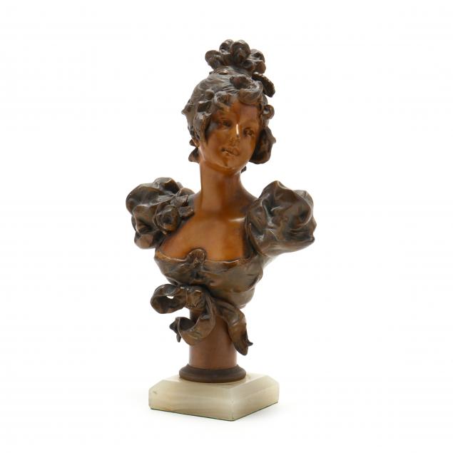 art-nouveau-style-bust-of-a-woman