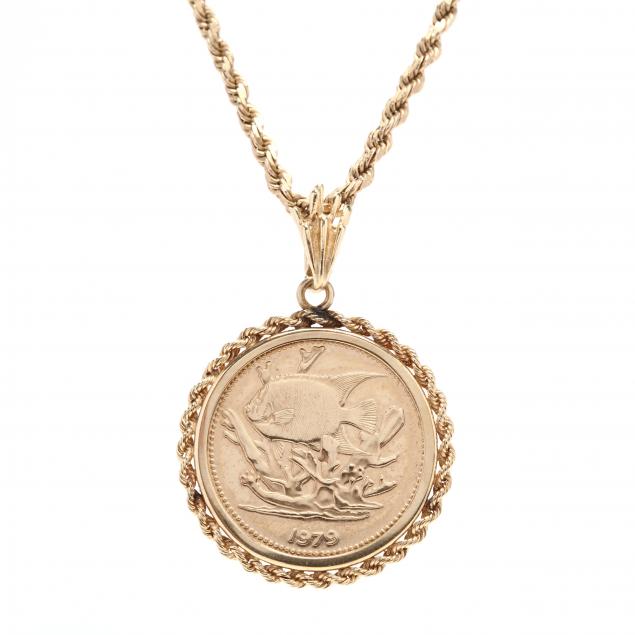 gold-coin-pendant-necklace