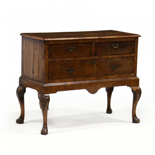 queen-anne-walnut-low-boy