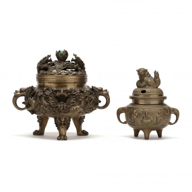 two-chinese-censers-with-covers