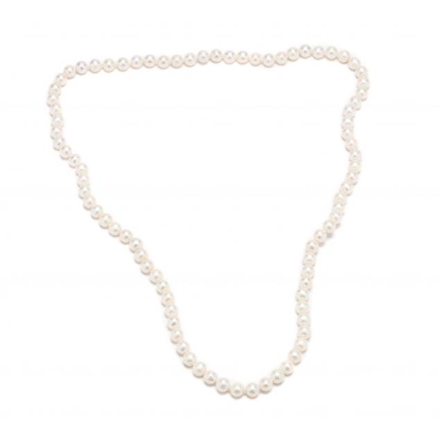 endless-strand-pearl-necklace