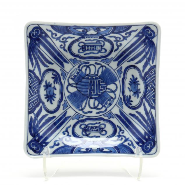 a-chinese-blue-and-white-square-porcelain-dish