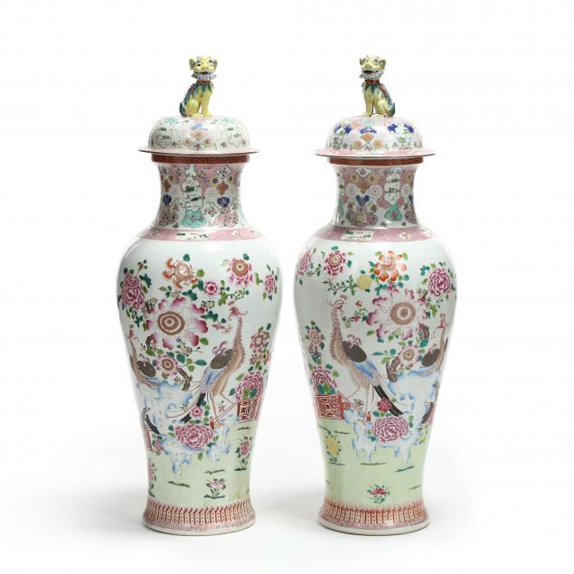 a-pair-of-chinese-famille-rose-soldier-vases-with-covers