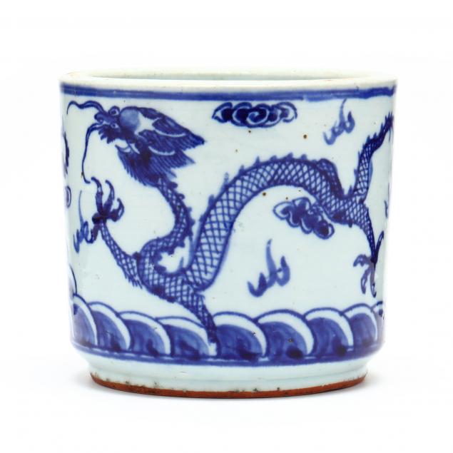 a-chinese-porcelain-blue-and-white-brush-pot