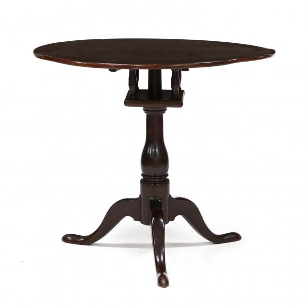 american-queen-anne-mahogany-tilt-top-tea-table